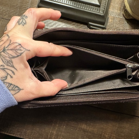 Ariat Ladies Wallet - Picture 8 of 8